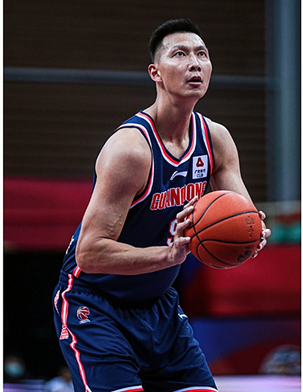 里程碑夜！达拉斯独行侠完成体检，CBA常规赛集结日刷纪录，质疑声仍在，控场能力受关注的简单介绍